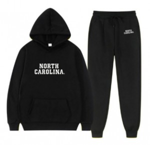 Essentials North Carolina Trainingsanzug Schwarz | 6297EGAWR